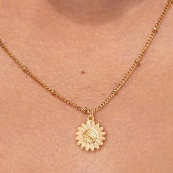 Neiman Marcus 14k Gold Plated Sunflower Necklace - Picture 4 of 5